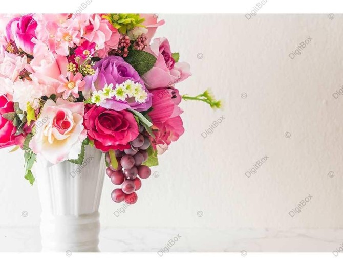 عکس گلدان پر از گل - دیجیت باکس - DigitBox