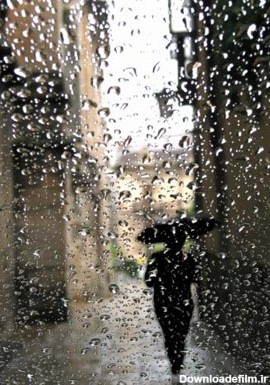 عکس باران پشت پنجره