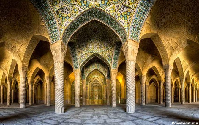 مسجد وکیل از مکان های دیدنی شیراز از دوران زندیه