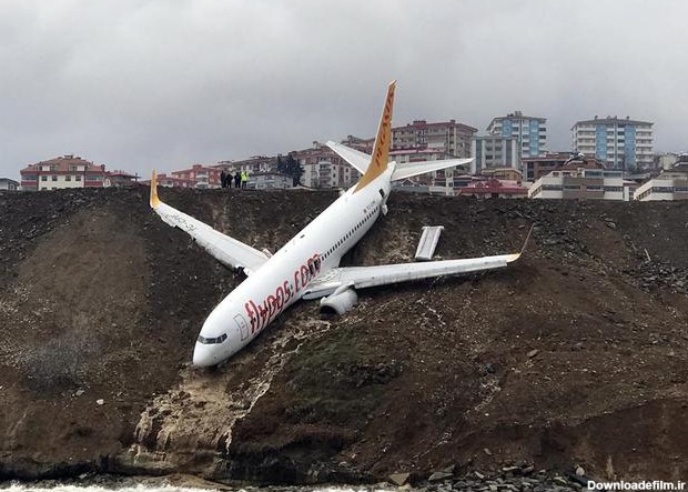 فرود عجیب یک هواپیمای مسافربری در ترکیه (+عکس)