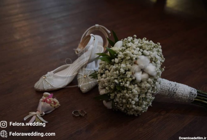 کفش عروس و دسته گل