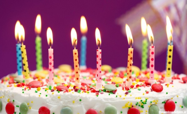 عکس کیک تولد با شمع روشن