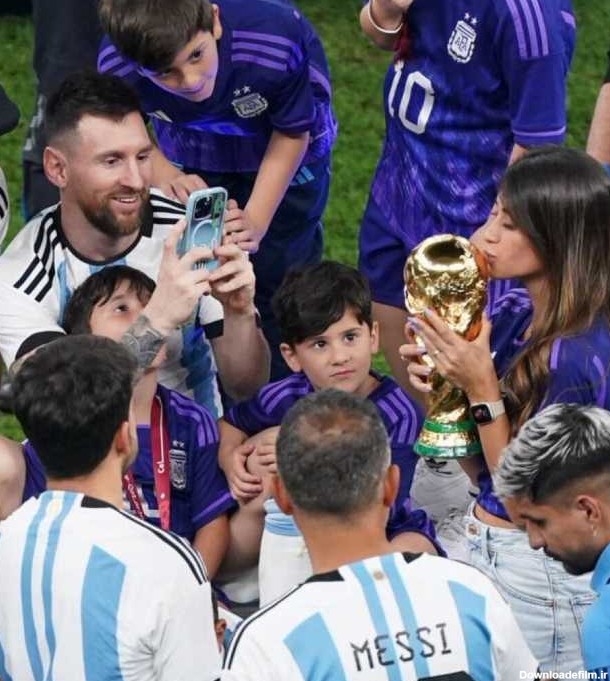 تصاویر | بوسه غیرقانونی همسر لیونل مسی بعد از فینال جام جهانی ...