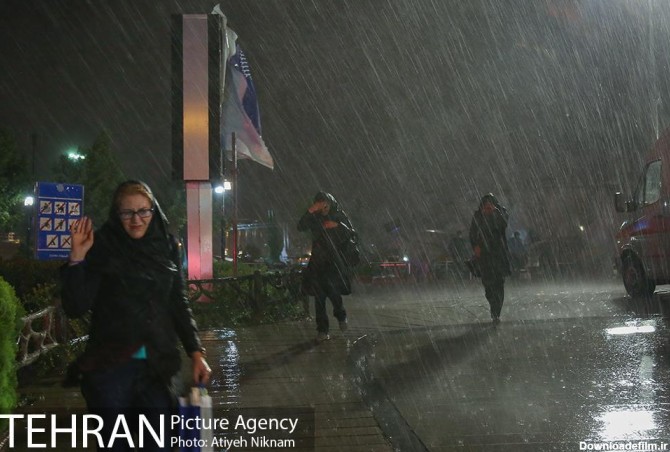 شب بارانی تهران | آژانس عکس تهران