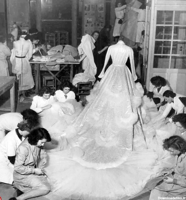 عکس: لباس عروس فوق تجملاتی همسر شاه!