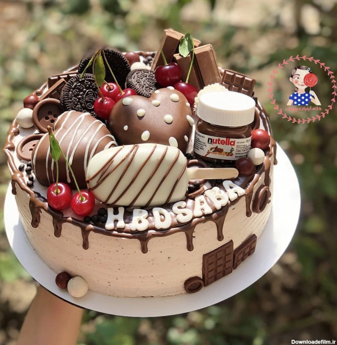 کیک خامه ای با دیزاین قلب شکلاتی بستنی و نوتلا - خانه آبنبات چوبی