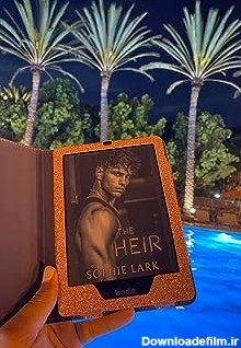 The Heir: Limited Edition Cover (Kingmakers) by Lark, Sophie