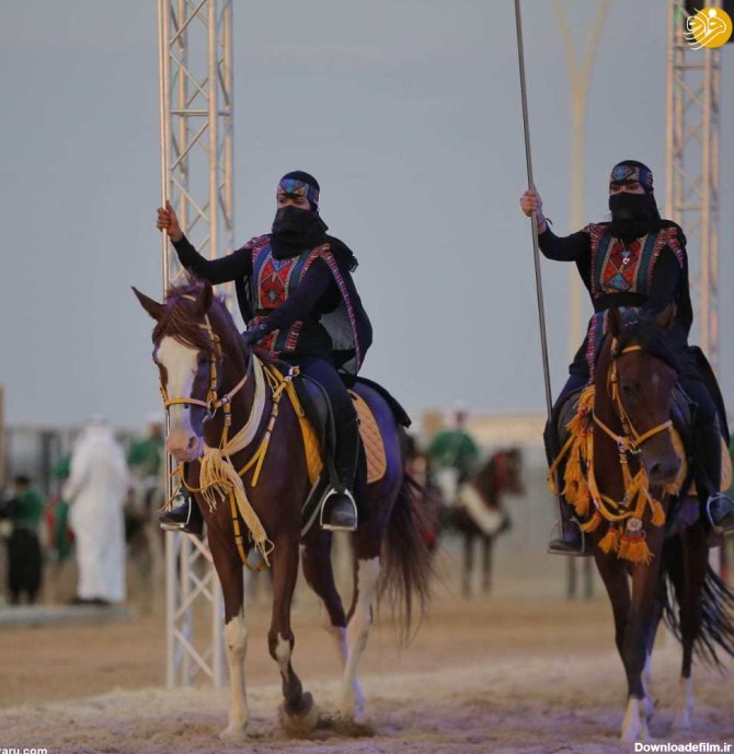 فرارو | (تصاویر) زنان عربستانی برای نخستین بار اسب سواری کردند