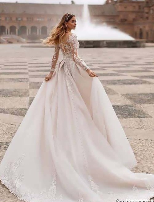 ۴۰ مدل عروس اروپایی با لباس ها و میکاپ های شیک