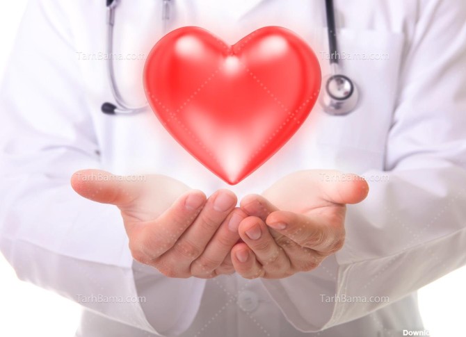 عکس با کیفیت پزشک قلب در دست