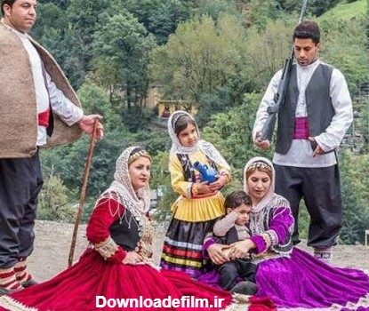 آشنایی با لباس محلی گیلانی‌ها؛ شادترین لباس جهان - همشهری آنلاین