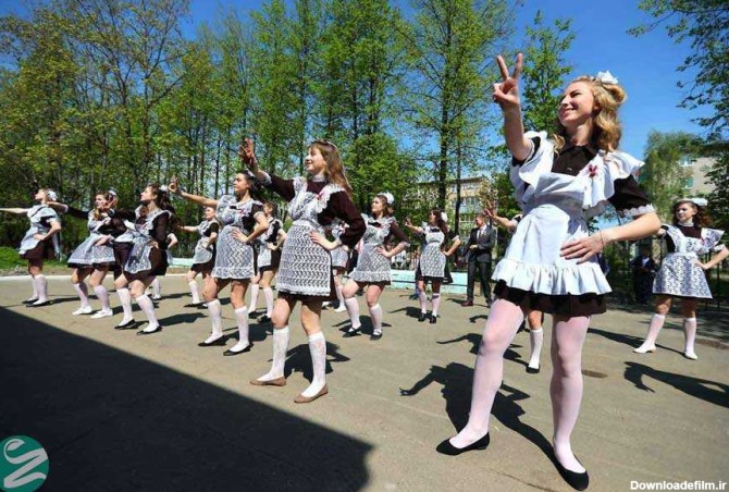 لباس فرم مدارس دخترانه روسیه