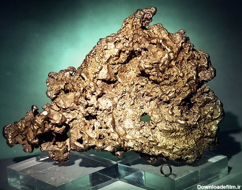 این قطعه طلا به وزن 36.2 کیلوگرم در سال 1842 در میاس روسیه کشف شد، میزان طلای خوب آن 32.94 کیلوگرم یا 1,059 اونس است و در کرملین مسکو نمایش داده می‌شود