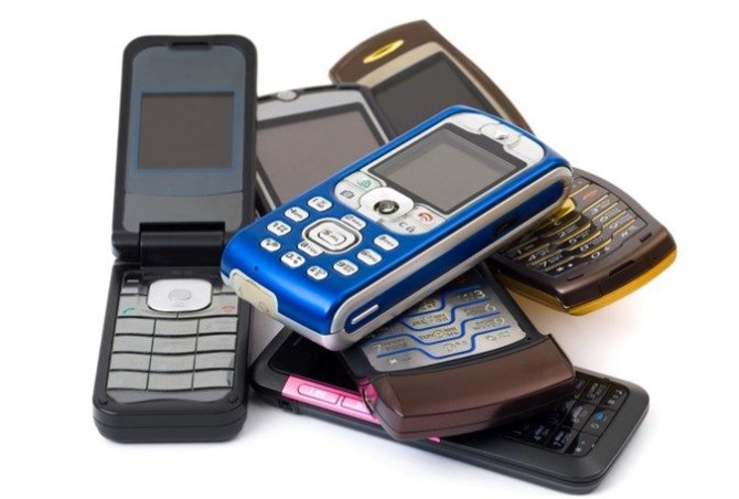 قدیمی‌ترین گوشی‌های تلفن همراه جهان +تصاویر،قیمت و ویژگی ها