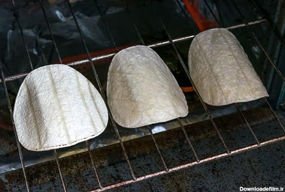 پخت نان تاکو در فر