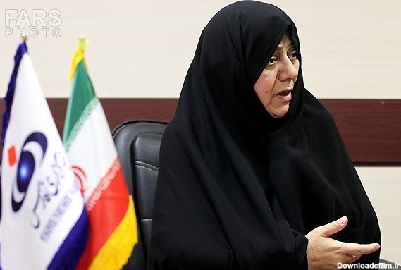دکتر «فرشته روح‌افزا»، استاد دانشگاه تهران و فعال حوزه زنان