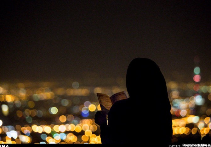 شب قدر در بام تهران /تصاویر