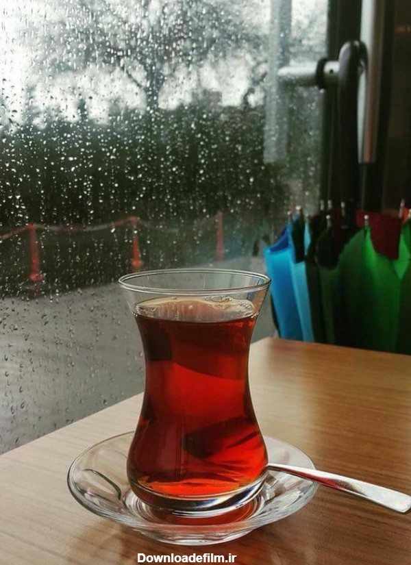 دو لیوان چای و پنجره و هوای بارانی.. اینها برای دیگران اس - عکس ویسگون