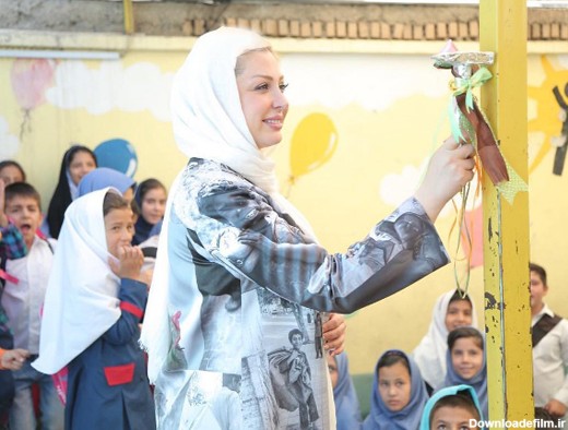 عکس های زیبای نیوشا ضیغمی در اولین روز بازگشایی مدارس