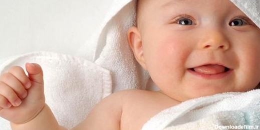 دلایل اصلی بیرون آوردن زبان در نوزادان