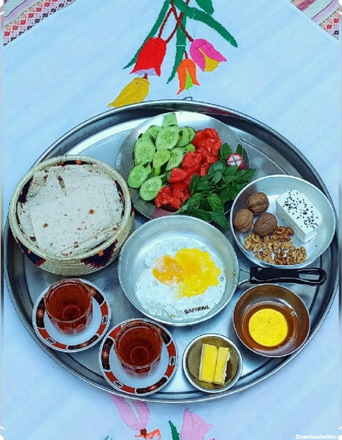 صبحانه سنتی ایرانی | سرآشپز پاپیون