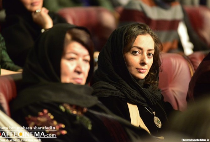 عکس نفیسه روشن در افتتاحیه سی و پنجمین جشنواره فیلم فجر