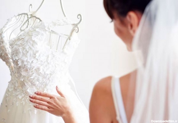ایده‌هایی برای طراحی لباس عروس ساده و شیک