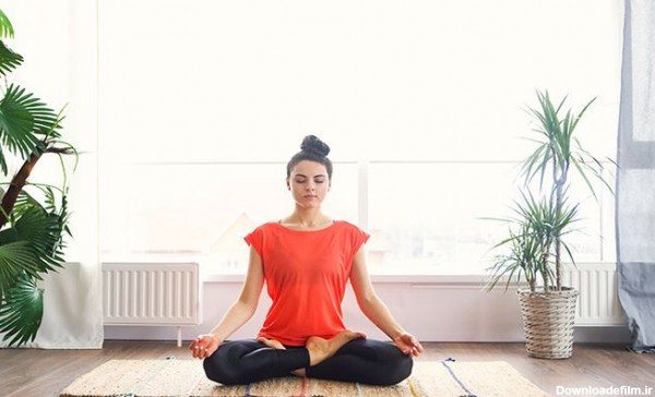 یوگا در خانه | آموزش مبتدی تمرینات یوگا - مجله ورزشی فیتامین