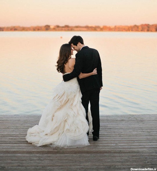 ژست عکاسی زیبا و رویایی عروس و داماد برای سال 2020