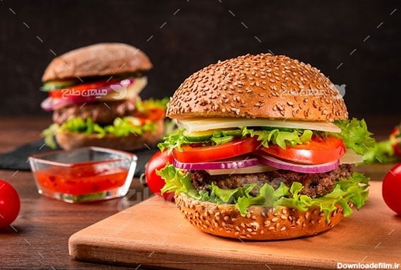 عکس تبلیغاتی غذا همبرگر بزرگ