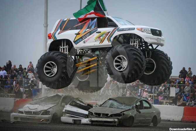 مسابقه رانش ماشین های اسپرت شده در کویت