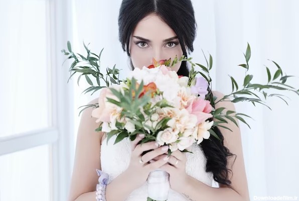 راهنمای انتخاب بهترین دسته گل عروس برای عروس های 1402