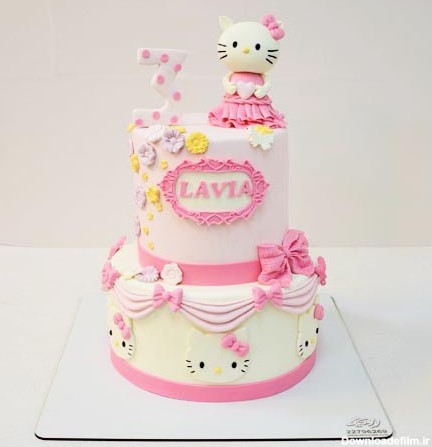 کیک کیتی گلدار