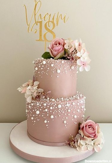 کیک تولد دخترانه ۱۴۰۲