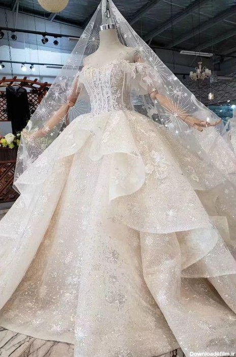 عکس زیبا و جالب لباس عروس با تور خوشگل و بلند با کیفیت HD