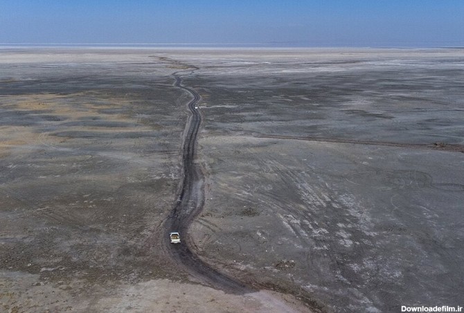جدیدترین تصاویر دریاچه ارومیه، وخامت اوضاع را نشان می‌دهد - خبرآنلاین
