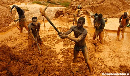 عکس/ فعالیت کارگران در معدن طلا