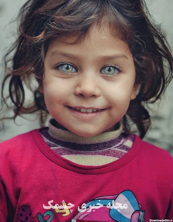 کودکان چشم رنگی