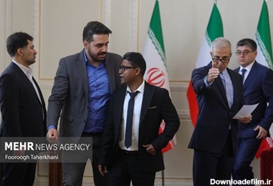 نشست وزیر امورخارجه با سفرا و روسای نمایندگی‌های خارجی مقیم تهران