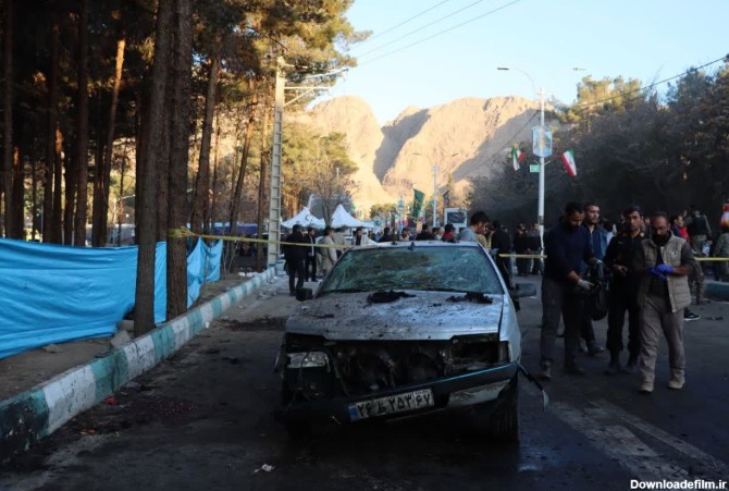 عکس/ خودروهایی که در محل حادثه تروریستی کرمان آسیب دیدند