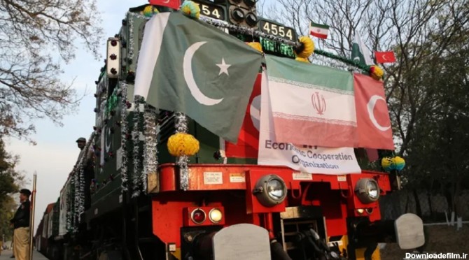 حرکت قطار باری اسلام آباد- تهران – استانبول (+عکس)