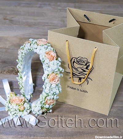 تاج گل سر و دستبند عروس