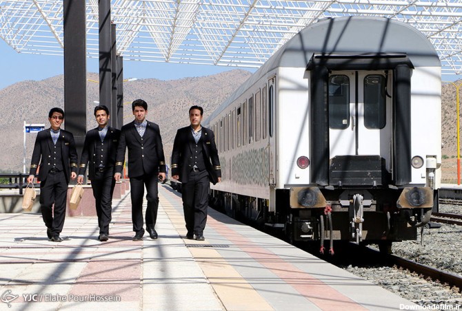 گزارش تصویری: نخستین قطار گردشگری شیراز - پاسارگاد