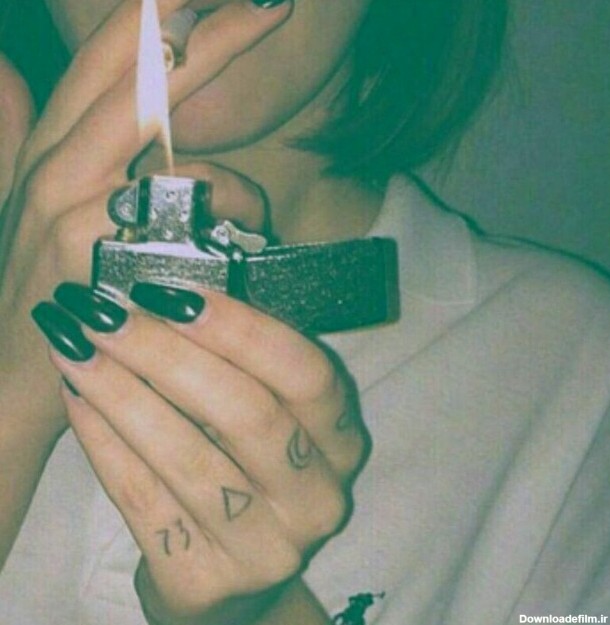 مشکی رنگه خاصیه/عکس فندک و سیگار و دختر لات - عکس ویسگون