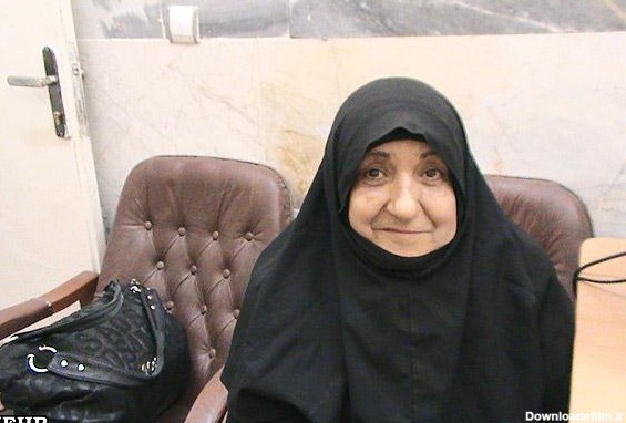 مسن ترین دانشجوی زن ایرانی + عکس - علی داودی