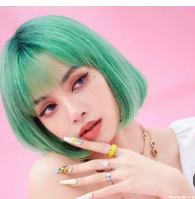 لیسا با موی سبز - عکس ویسگون