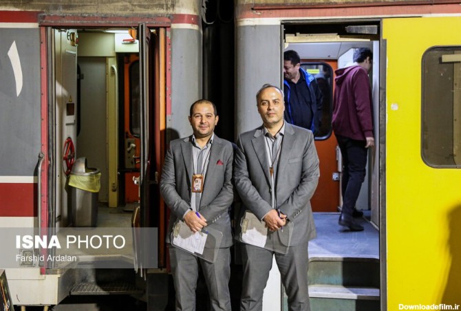 فرارو | (تصاویر) نخستین مسافران قطار سنندج به تهران