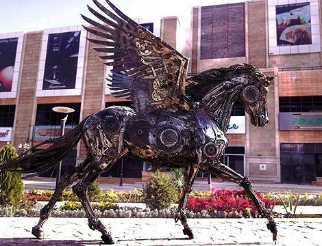 اسب بالدار یک اثر هنری - همشهری آنلاین