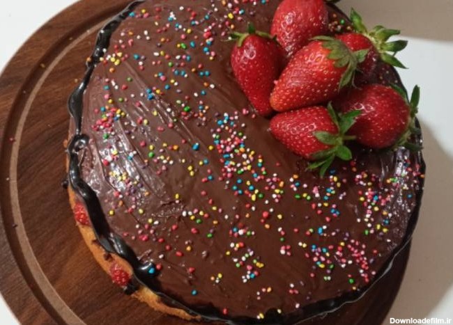 طرز تهیه ایده تزیین کیک با توت فرنگی        ساده و خوشمزه ...