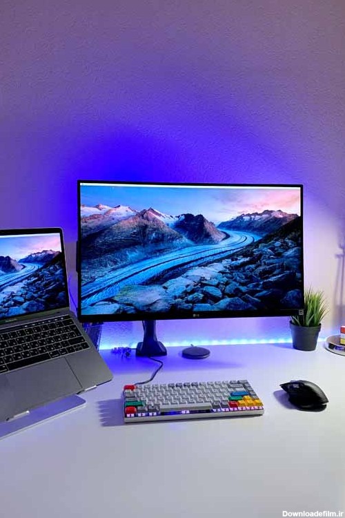 دانلود تصویر کامپیوتر و لپ تاپ روی میز